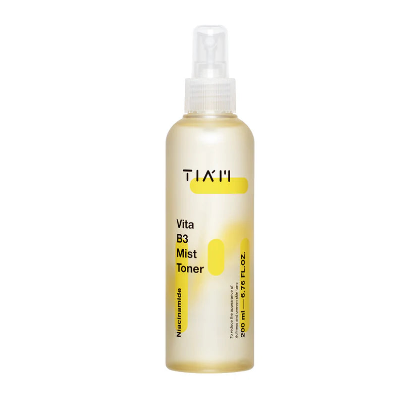TIA’M Vita B3 Mist Toner – feuchtigkeitsspendender, porenverfeinernder Niacinamid‑Spraytoner für einen ebenmäßigen Glow, Produktfoto bei Chic & Glow.